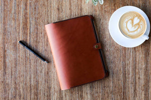 iPad Air 2020-2026 Classic Leather Case